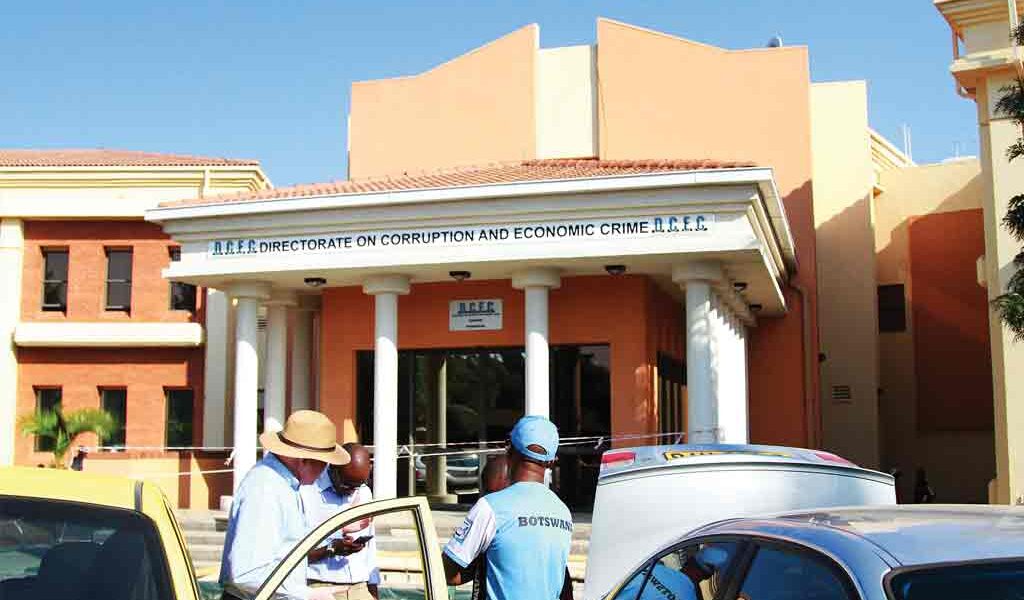 DCEC, FIA Close In On Lawyers For Money Laundering \u2013 Botswana Gazette